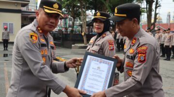 Kapolres Aceh Tenggara Beri Penghargaan Tiga Kapolsek Terbaik, Kebersihan Mako Jadi Perhatian